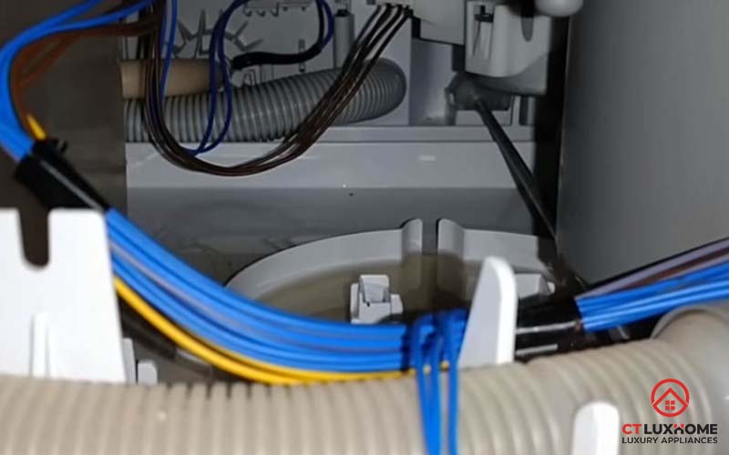 6 BƯỚC LẮP ĐẶT MÁY RỬA BÁT AN TOÀN, DỄ HIỂU 7