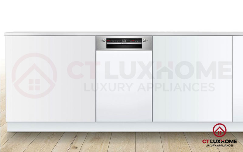SPI2HKS59E có thiết kế nhỏ gọn đặc trưng của máy rửa bát 9 bộ.