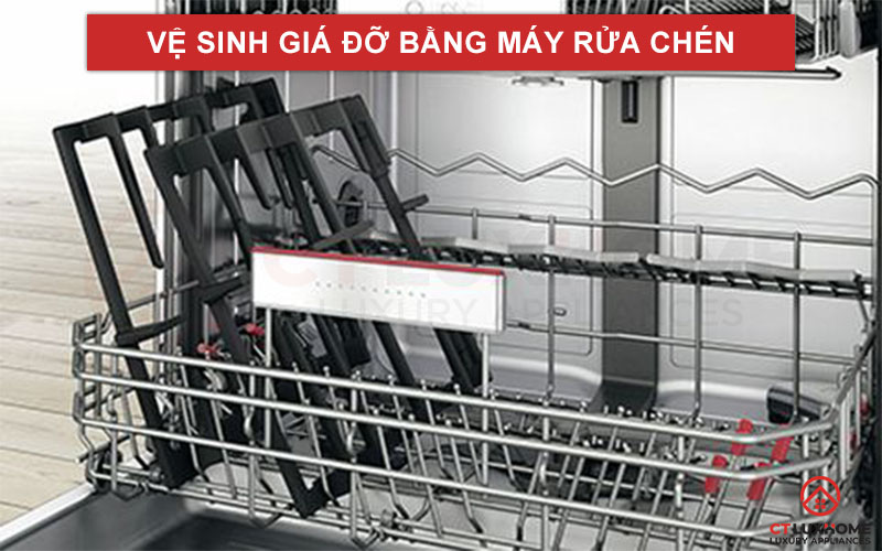 Dễ dàng vệ sinh nồi chảo bằng máy rửa chén.