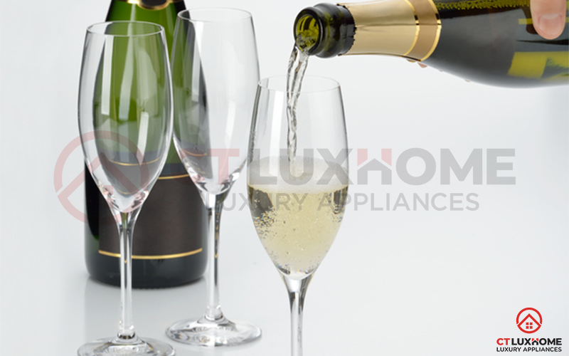 Thiết kế phù hợp để thưởng thức các loại rượu trắng