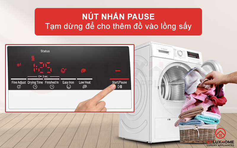 Tạm dừng để cho thêm đồ vào lồng sấy với nút nhấn Pause