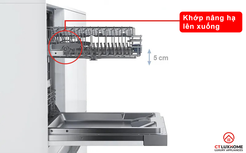 Hệ thống Rackmatic linh hoạt điều chỉnh độ cao giữa các ngăn.