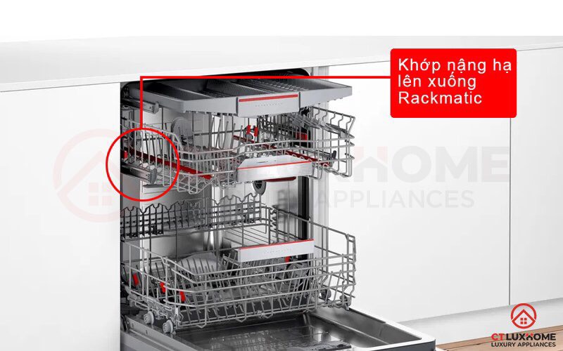 Dễ dàng điều chỉnh độ cao giữa các giàn chứa nhờ khớp nâng hạ Rackmatic linh hoạt