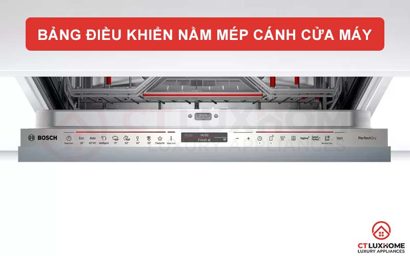 Bảng điều khiển thiết kế trên mép cánh máy 