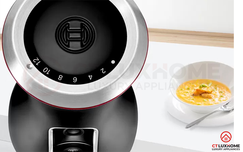 Pha trộn dễ dàng với 12 tốc độ và nút tăng cường Turbo